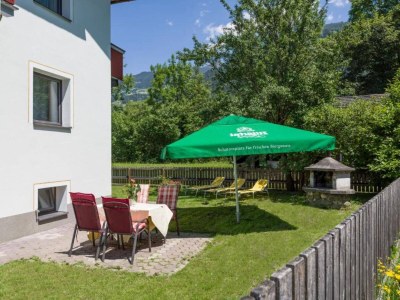 Holiday house Chalet in Fügen nahe Spieljoch Lift - Outdoor photo 2