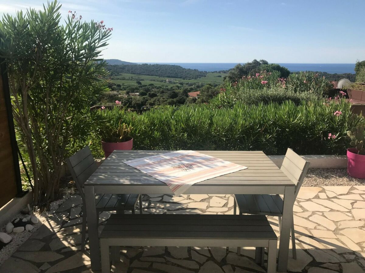 Holiday house Holiday Home in La Croix-Valmer near Beaches - Outdoor photo 4