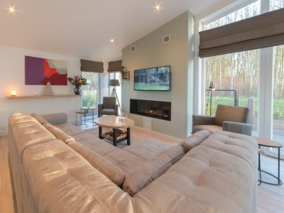 Holiday park Chalet in Zeeland am Waldrand - Features photo 6