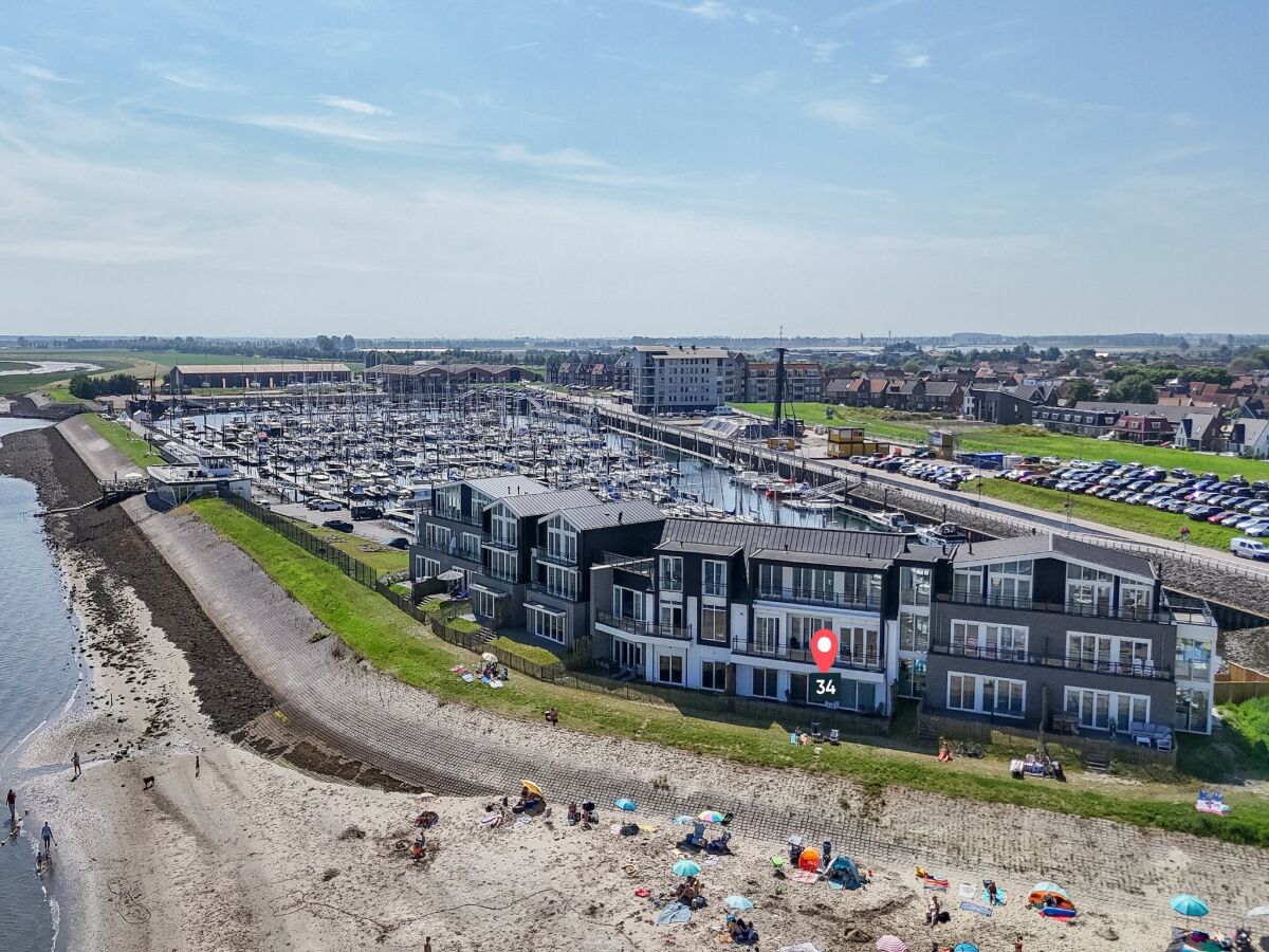 Holiday house Wohnung in Sint-Annaland am Hafen - Outdoor photo 2