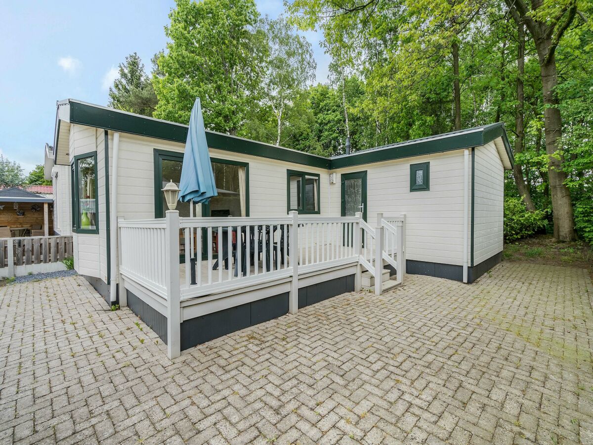 Holiday park Chalet im Parc de Kievit mit großem Garten