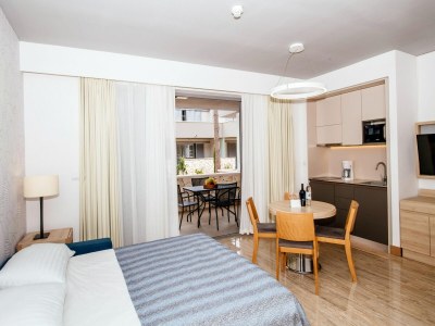 Holiday park Zaton Apartment with Pool for Four - Features photo 22