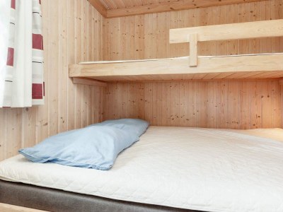 Holiday house Cabin in camping resort with patio - Outdoor photo 15