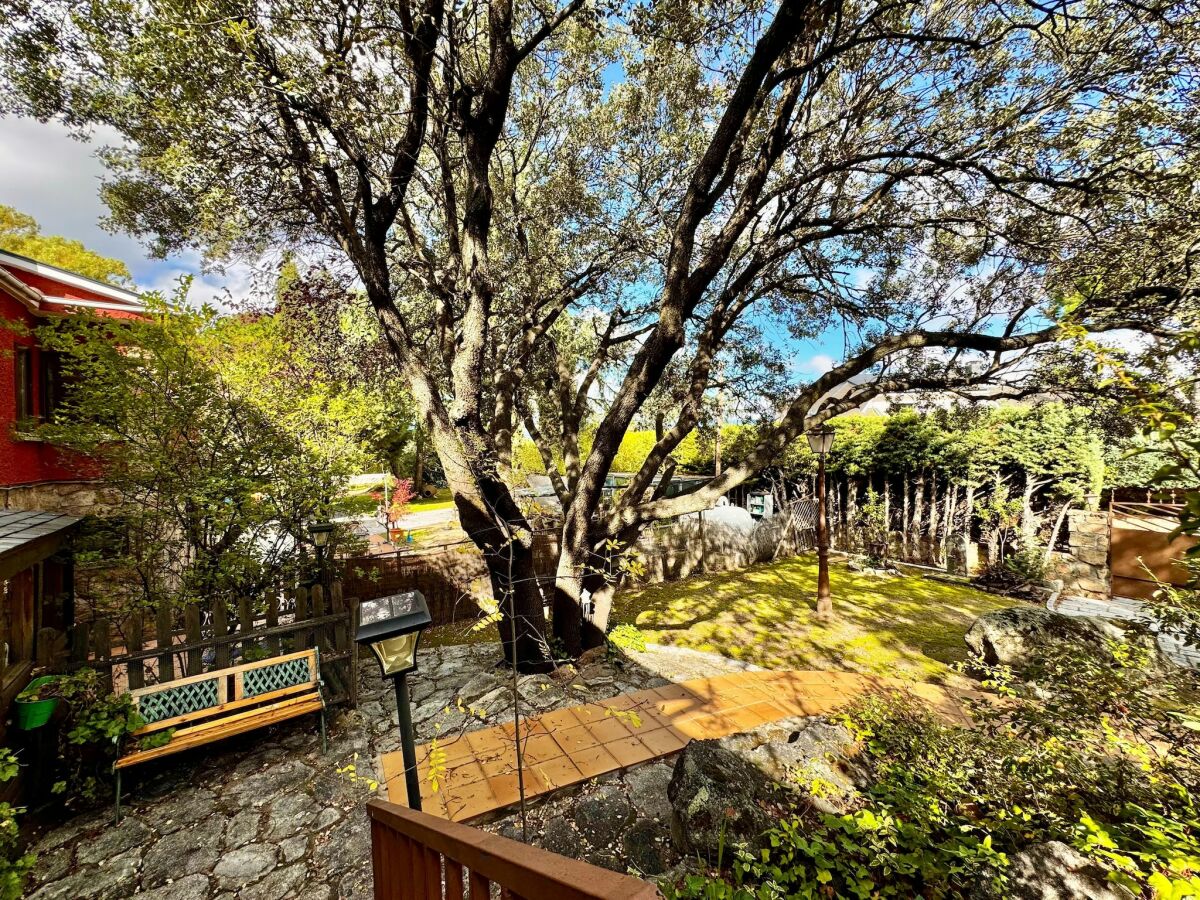 Holiday house Farmhouse Apartment with Pool - Outdoor photo 2