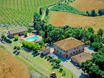 Apartment Apartment in Peccioli with pool in Lajatico - Apartment