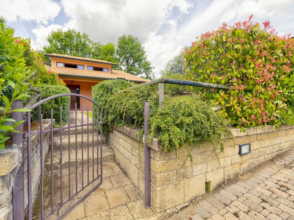 Holiday house Elegante Villa mit Spa in Sorano - Outdoor photo 5