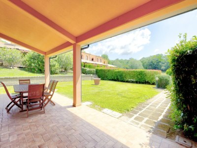Holiday house Elegante Villa mit Spa in Sorano - Outdoor photo 7