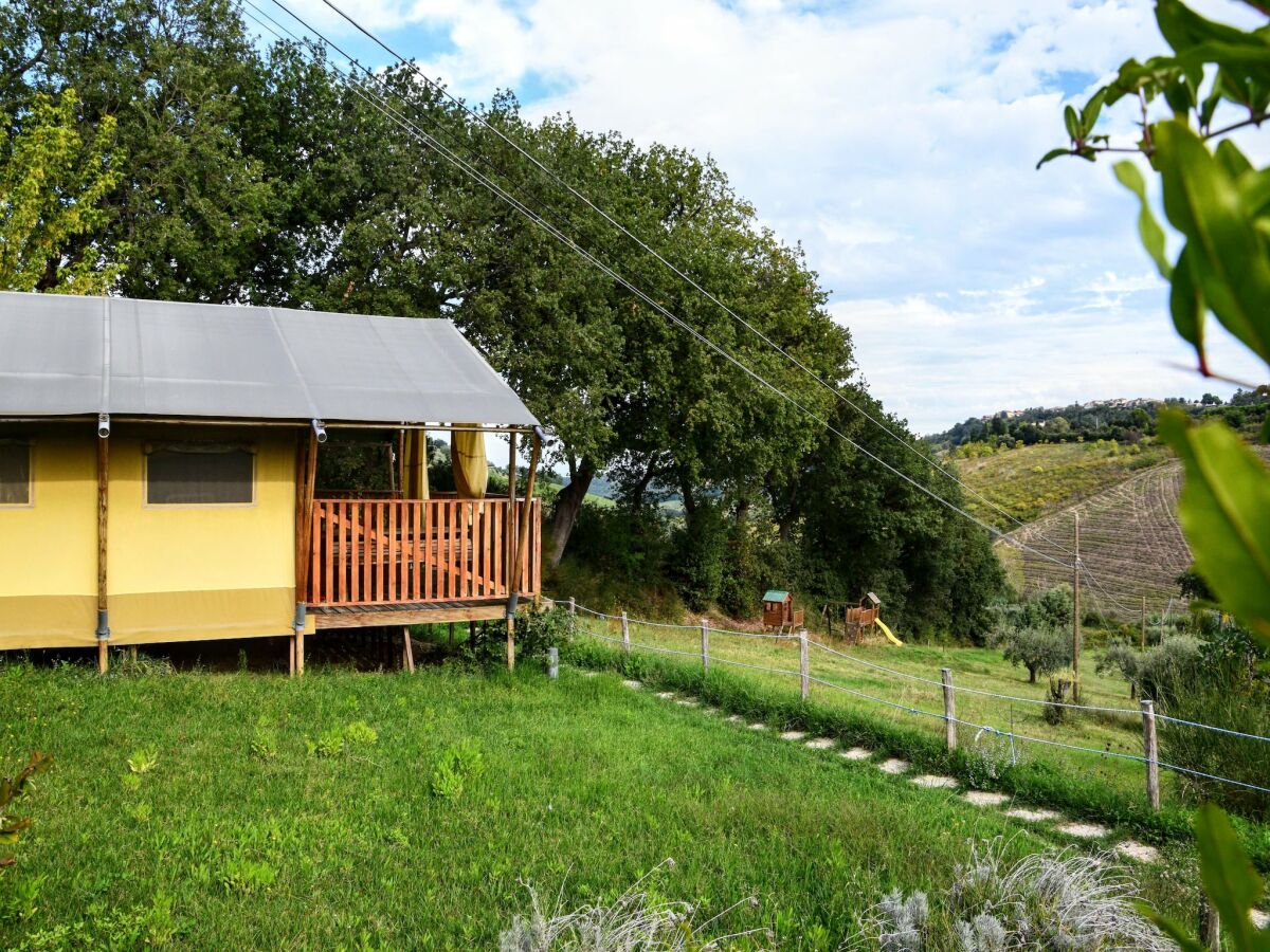 Holiday house Glamping in Italy near Adriatic Beaches - Outdoor photo 2
