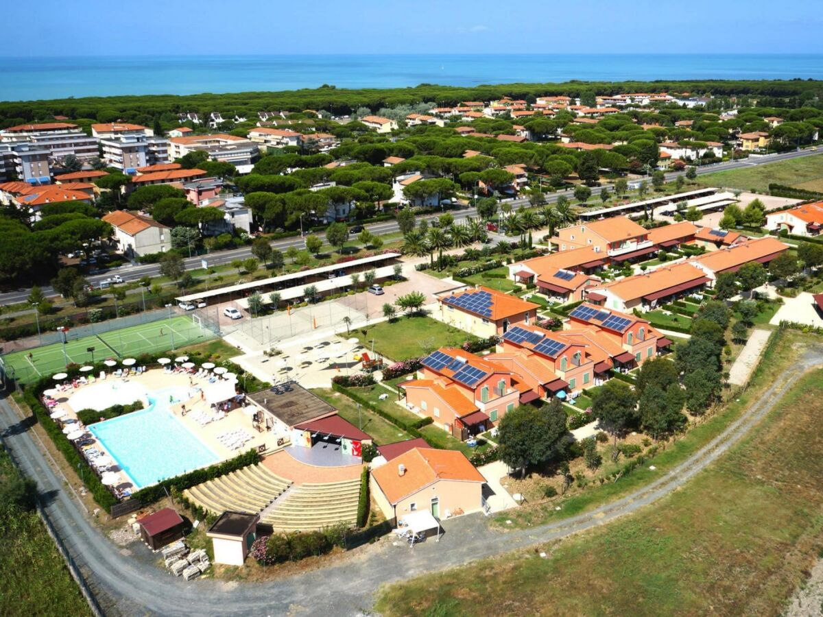 Holiday park Apartment in Tuscany near Sandy Beaches - Outdoor photo 4