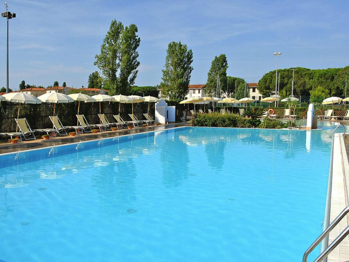 Holiday park Apartment in Tuscany near Sandy Beaches - Outdoor photo 3