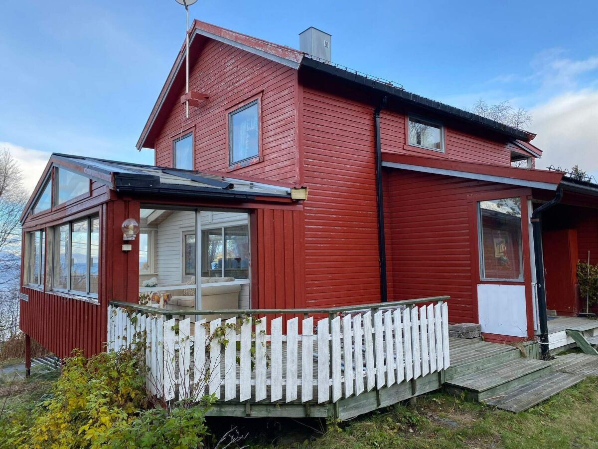 Holiday house 8 Personen Ferienhaus in Svensby - Outdoor photo 5