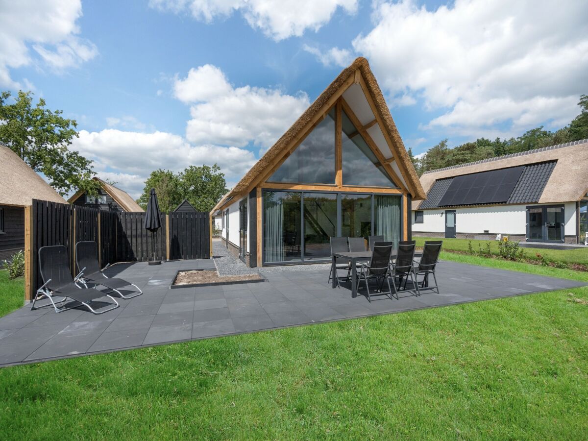 Holiday park Ferienhaus in Baarle-Nassau mit Gemeinschaftspool - Outdoor photo 2