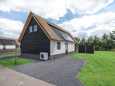 Holiday park Holiday home in Baarle-Nassau with garden - Outdoor photo 3