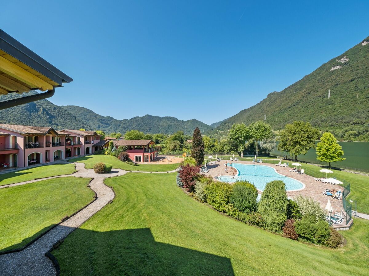 Holiday park Wohnung am Idrosee mit Bergblick
