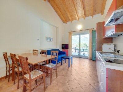 Holiday park Wohnung am Idrosee mit Bergblick - Features photo 17