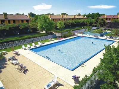 Holiday park Charmante Ferienhäuser mit Gemeinschaftspool in Bibione - Holiday park