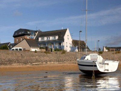 Holiday park Apartment in Trégastel near the Beach - Environment photo 19