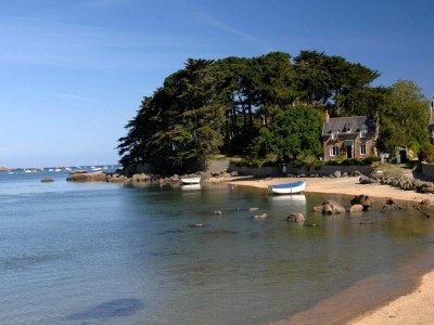 Holiday park Apartment in Trégastel near the Beach - Environment photo 20