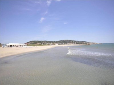 Holiday park Modern Seaside Apartment - Environment photo 19