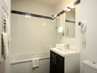 Holiday park Strandapartment mit Balkon - Features photo 9