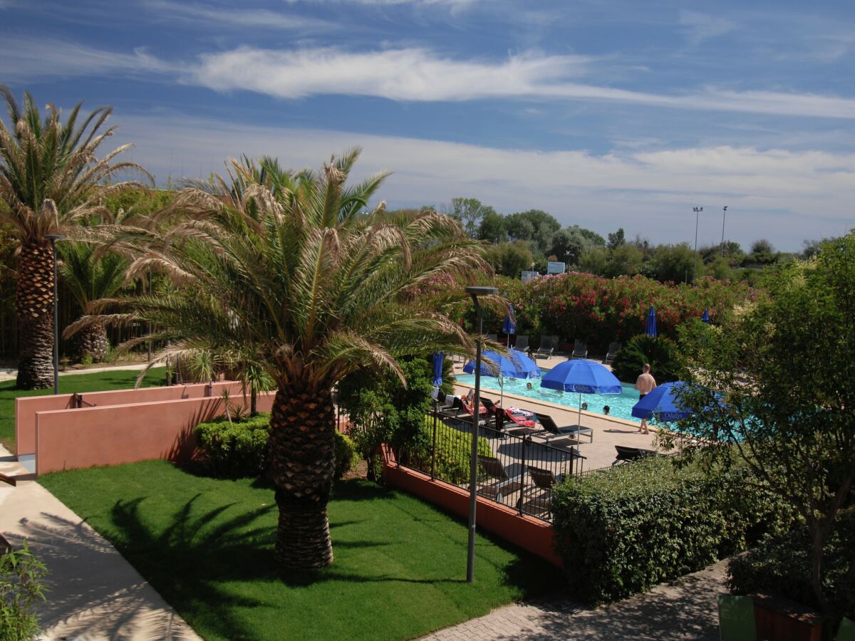 Holiday park Apartment in France near Serene Beaches - Outdoor photo 2