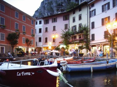 Holiday park Apartment in Limone with balcony or terrace - Outdoor photo 14