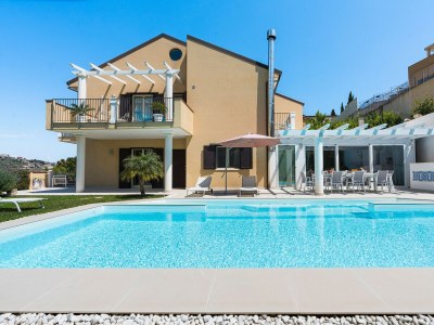 Villa Villa Giutitta in Castelmola - Villa