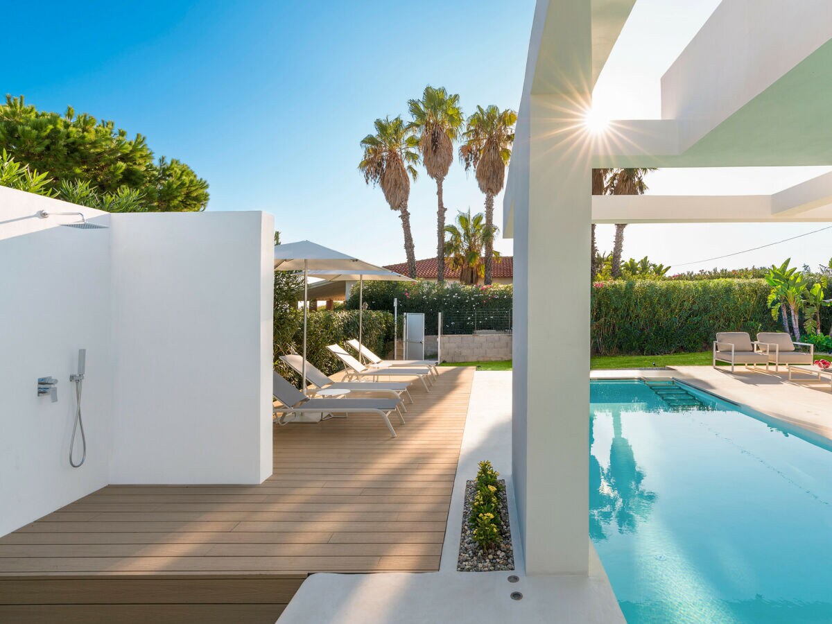 Villa Gadir