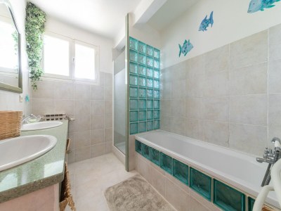 Villa Relaxing Provence Hideaway - Features photo 29