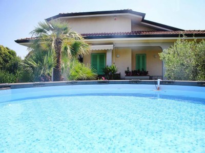 Holiday park Holiday Home in Versilia near Sandy Beaches - Outdoor photo 4