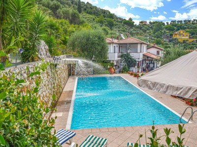 Holiday park Holiday Home in Versilia near Sandy Beaches - Outdoor photo 13