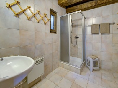 Holiday park Chalet on Zettersfeld with Dolomite Views - Features photo 18