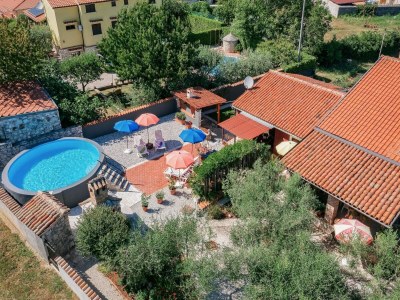 Apartment Nice apartment with pool - Outdoor photo 8