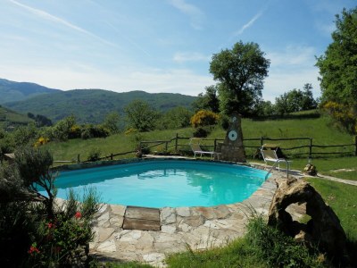Holiday house Rustic Holiday Home, Ortignano - Outdoor photo 2