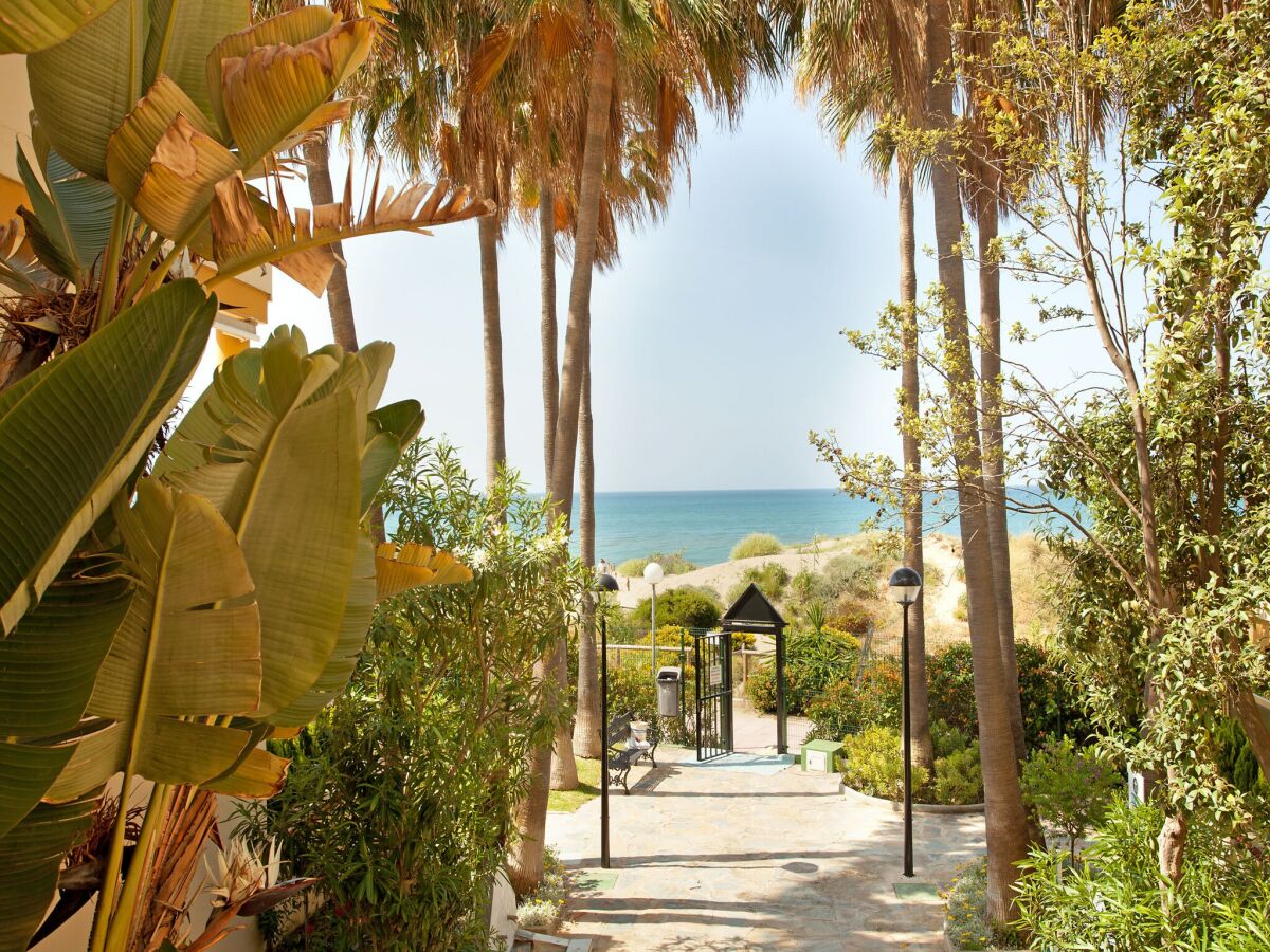 Apartment Studio in Marbella mit Pool am Strand - Outdoor photo 5