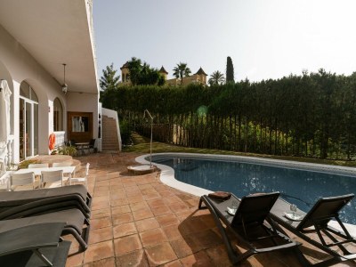Villa Villa in Marbella mit Pool und Strandnähe in Western Costa del Sol - Villa