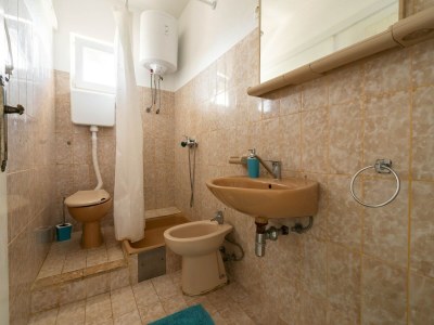 Apartment Holiday Home in Rogoznica near Beach - Features photo 8