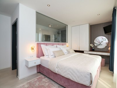 Villa Villa Barbara with heated pool - Features photo 29