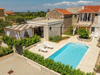 Apartment Apartment Varos 2+1 with shared pool - Outdoor photo 2