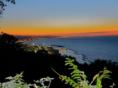 Apartment Escape in Central Cattolica - Environment photo 10