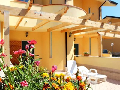 Villa Villa with Pool in Paestum - Outdoor photo 8
