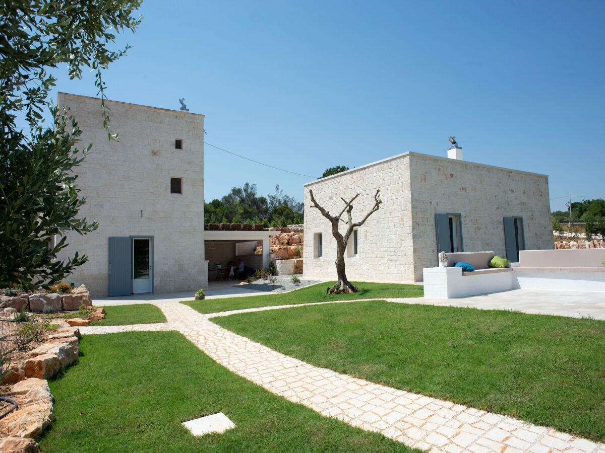 Holiday house Turmhaus in Apulien mit Pool und Charme - Outdoor photo 3