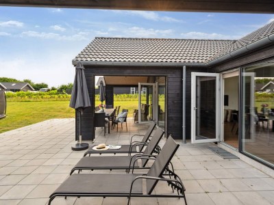 Holiday house 5 star holiday home in Sydals - Outdoor photo 8