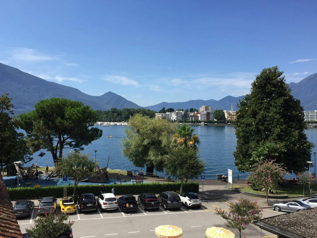 Holiday apartment Residenza Muralto-Lago