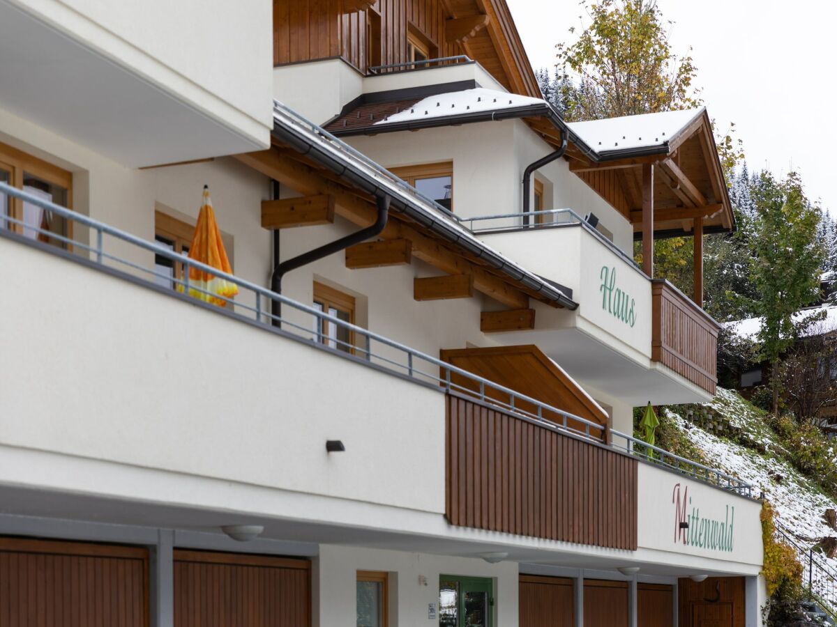 Chalet Chalet in Saalbach near Ski Lift - Outdoor photo 2