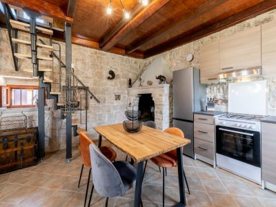 Holiday house Stone House Prapatna-Two Bedroom Holiday Home with Swimming Pool - Features photo 23