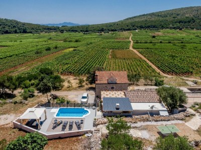 Holiday house Stone House Prapatna-Two Bedroom Holiday Home with Swimming Pool - Outdoor photo 31