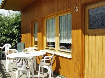 Holiday house Feriensiedlung Am Grundlossee in Sewekow - Outdoor photo 2