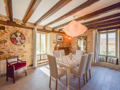 Holiday house Cultural Treasure in Dordogne with furries - Features photo 14