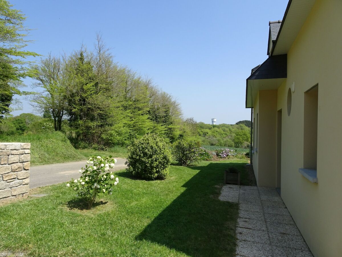 Holiday house Holiday Home in Doëlan with Sea View - Outdoor photo 5